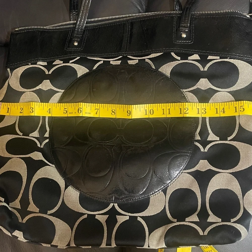 Coach Signature Black and Cream Tote - Picture 6 of 11